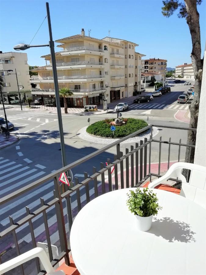 Trill Noray Apartamentos 埃斯塔蒂特 外观 照片