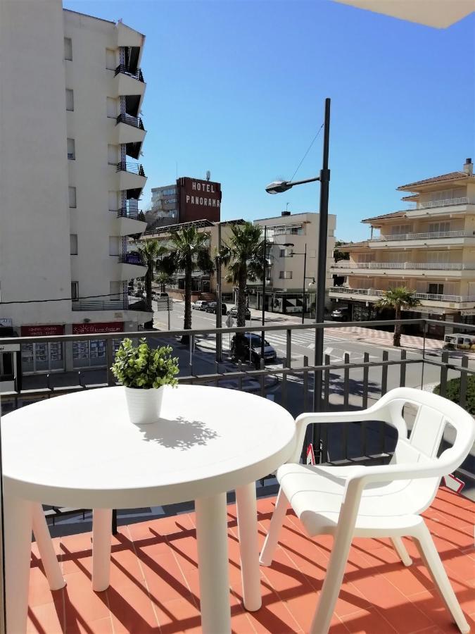 Trill Noray Apartamentos 埃斯塔蒂特 外观 照片